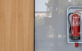 KRISTALL - Abrigo extintor portátil transparente